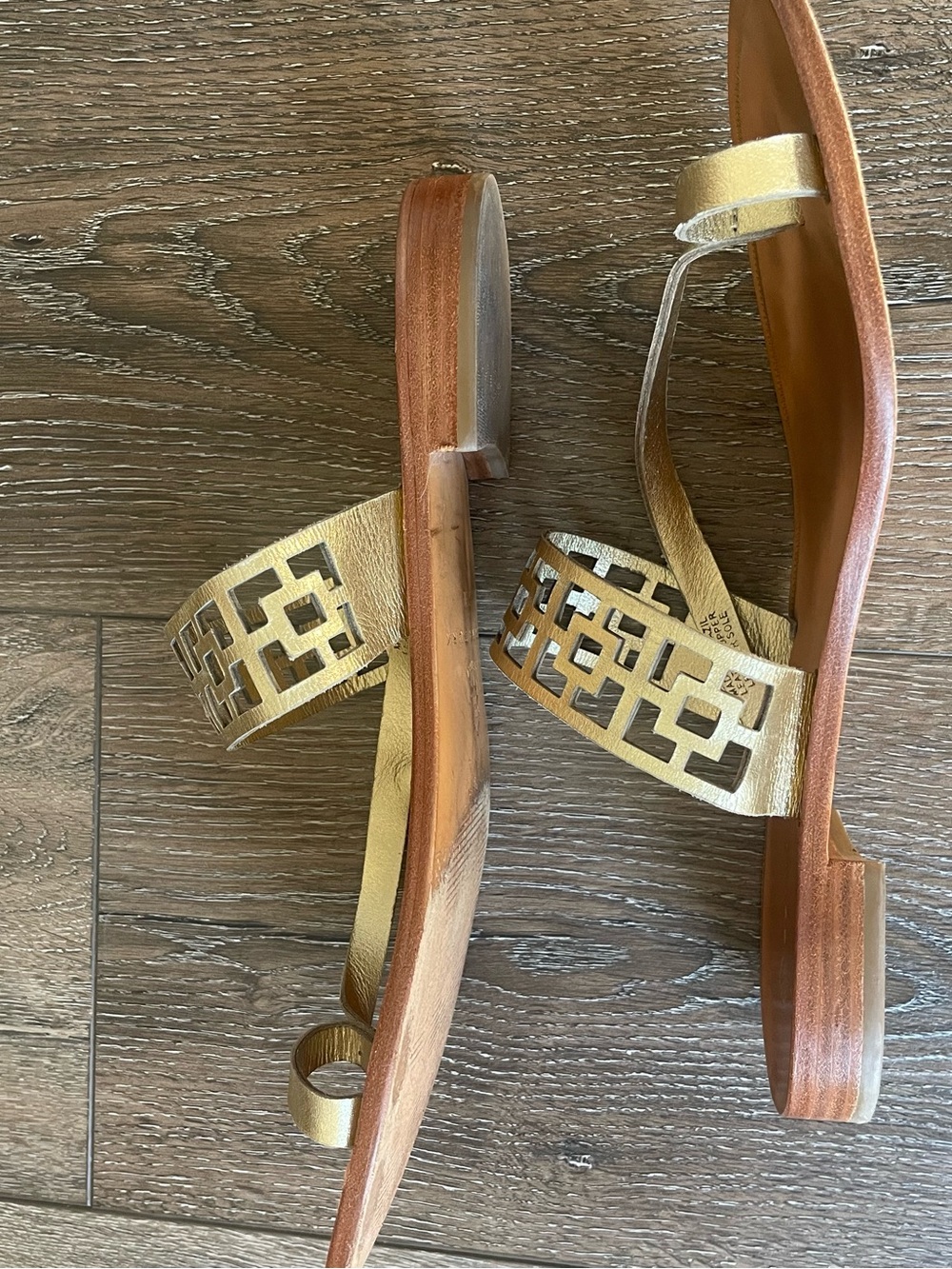 Trina Turk Gold Metallic Brentwood Sandals, size 8 1/2 - Picture 8 of 8
